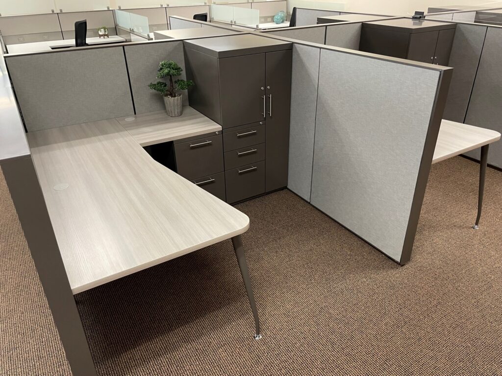 Preowned cubicles with desk and storage